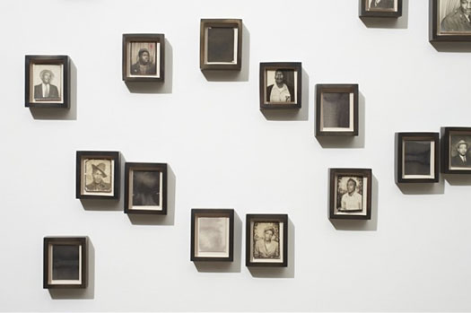 lorna_simpson_photobooth.jpg
